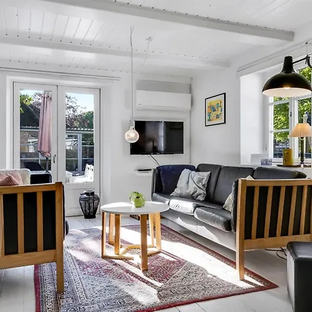 Elma - 24km From The Sea By Interhome Højer